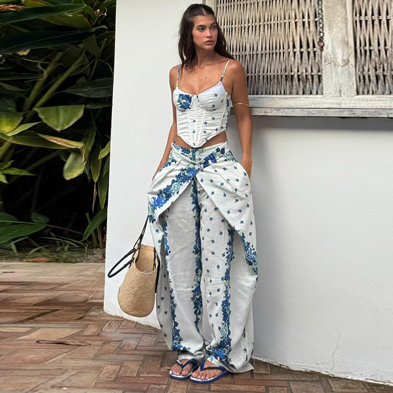 Сексуальный женский костюм с п – обзор и цена Romper Floral Print