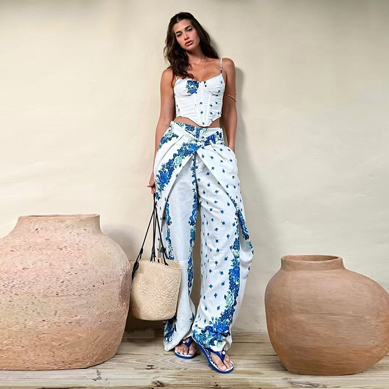Сексуальный женский костюм с п – обзор и цена Romper Floral Print